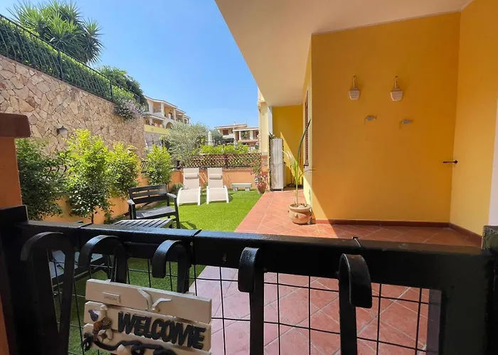 Bilocale Con Piscina A Apartman Villasimius
