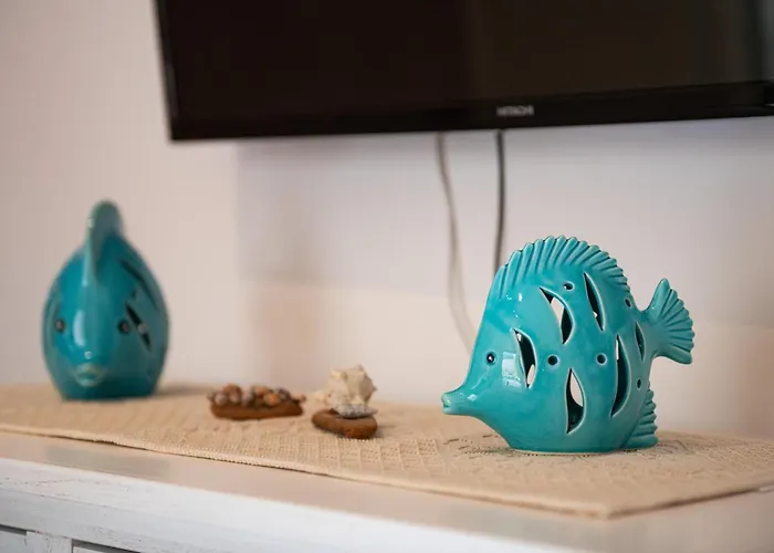 Bilocale Con Piscina A Apartman