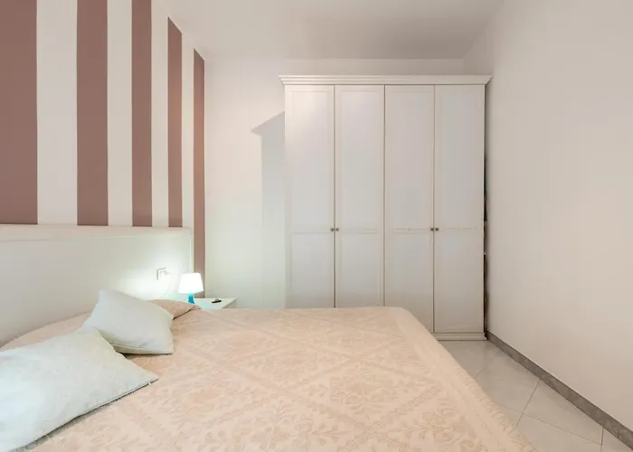 Apartment Bilocale Con Piscina A