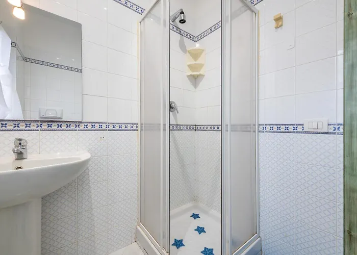 Bilocale Con Piscina A Lejlighed *