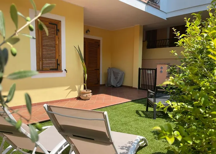 Bilocale Con Piscina A Apartment Villasimius